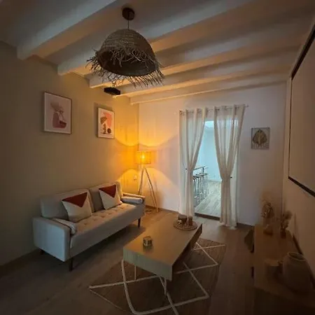 L'escapade, Cozy Calais