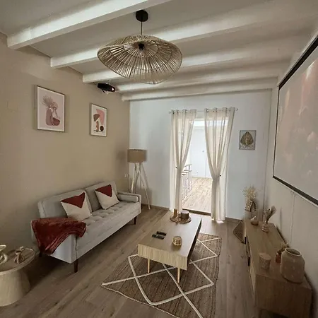 L'escapade, Cozy Διαμέρισμα